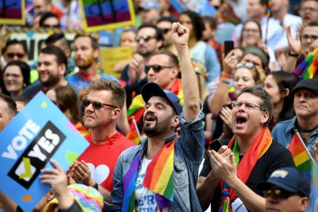 Marchan en Sidney en favor del matrimonio igualitario