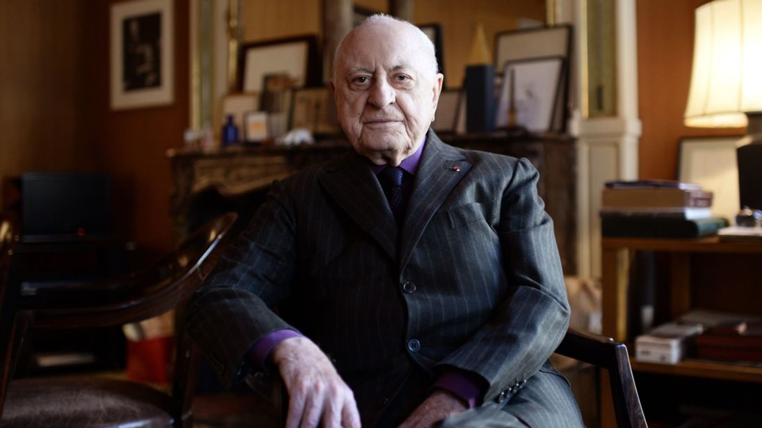 Muere en París Pierre Bergé, cofundador de Saint Laurent