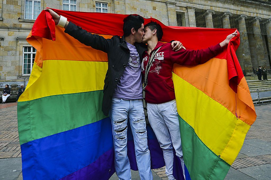 Mientras, en Colombia, crecen matrimonios entre parejas del mismo sexo