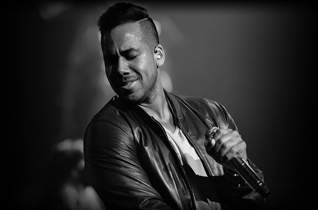 ¿Romeo Santos es #Gay?