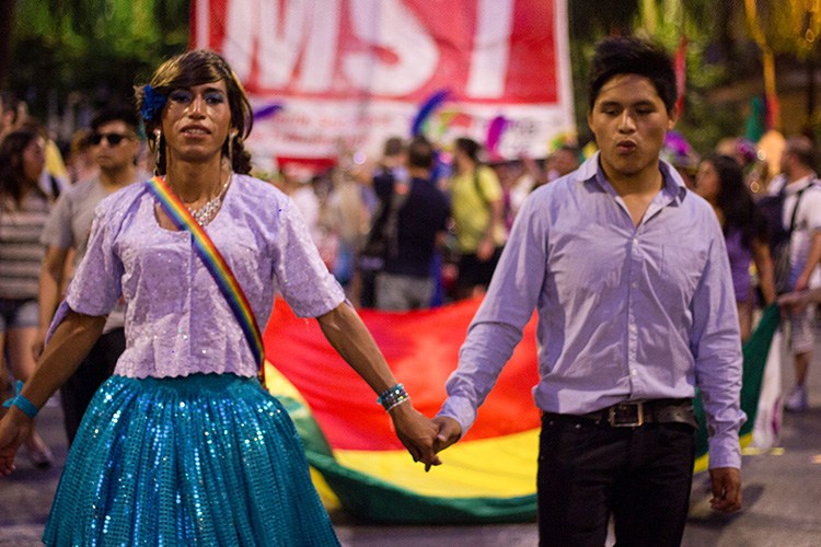 Inician huelga de hambre en Bolivia ante prohibición de matrimonio gay