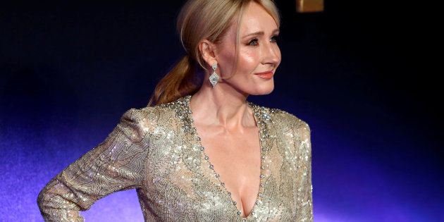 J.K. Rowling defiende a Johnny Depp tras acusaciones de violencia conyugal