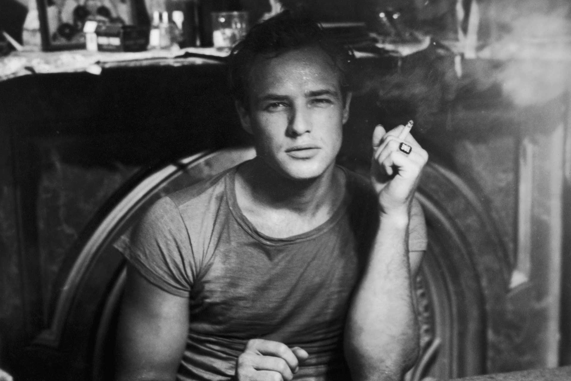 Confirman relación homosexual del actor Marlon Brando