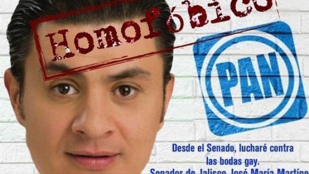 José María Martínez, senador ex panista antiLGBT y profamilia, se une a morena ¿les parece lógico?