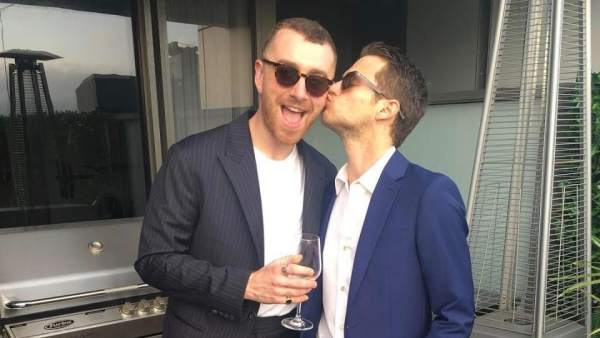 Sam Smith y Brandon Flynn rompen tras nueve meses de relación