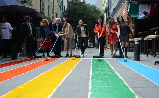 ¡Qué buena onda! Ya tenemos paso peatonal gayfriendly en la CDMX