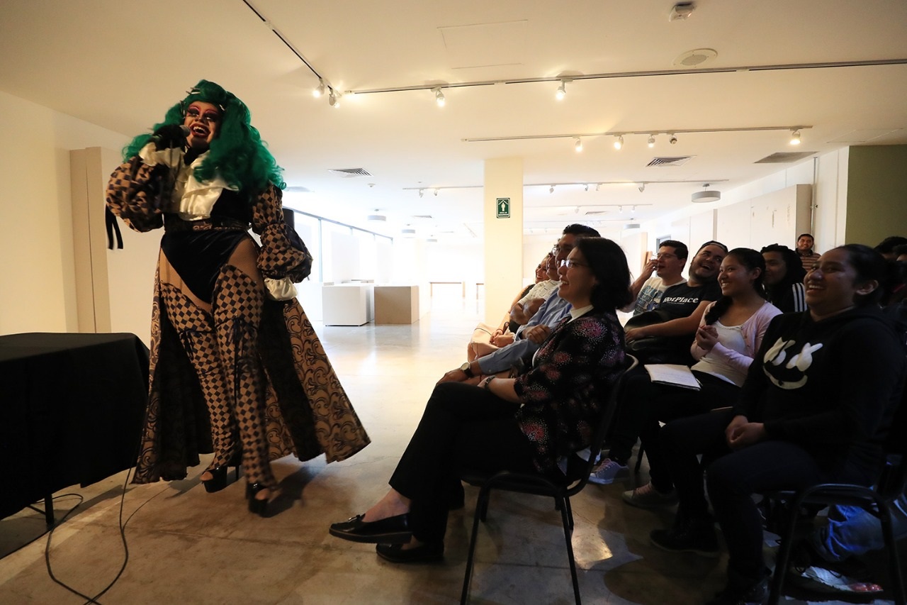 Crean taller en el CCMB para erradicar la violencia escolar contra jóvenes LGBT