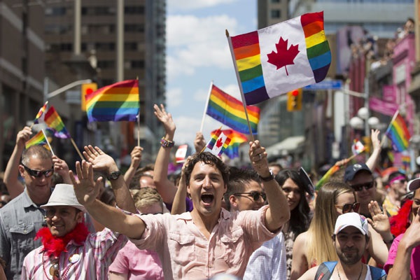 ¡FELICIDADES! Terapias de conversión prohibidas en Canadá