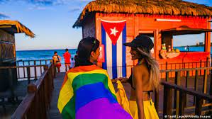 El primer hotel LGBT de Cuba reabre sus puertas