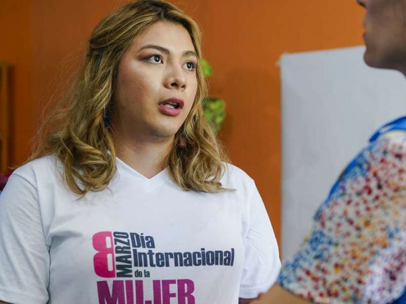 Una activista trans dice que el apoyo de las ONG es una fortaleza para las personas LGBT