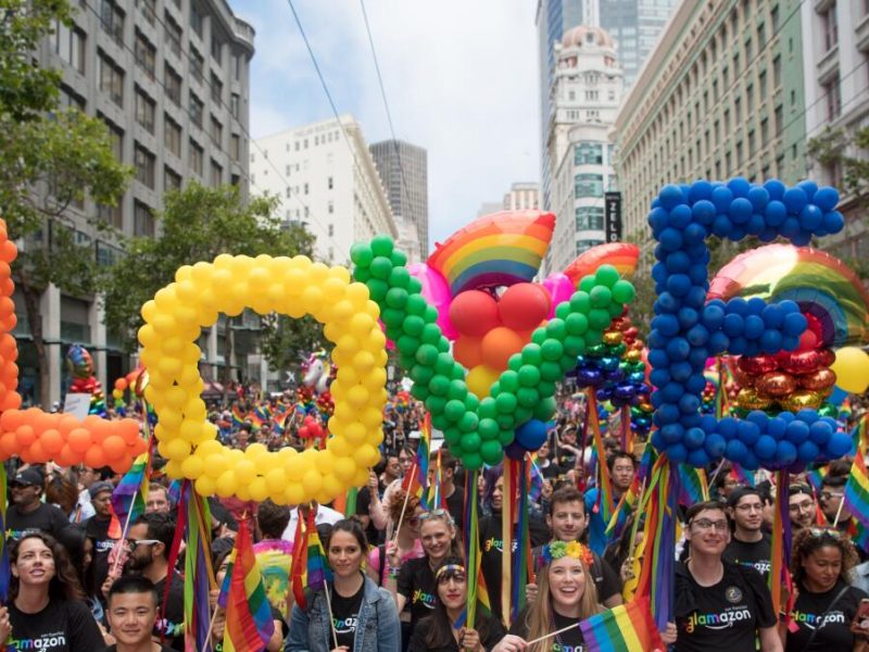Vuelve el desfile del Orgullo Gay a San Francisco tras dos años de pandemia