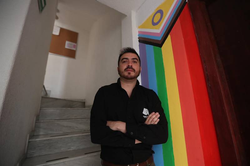 Contrata LGBTIQ, la iniciativa de Casa Frida que busca empleo para personas de la comunidad