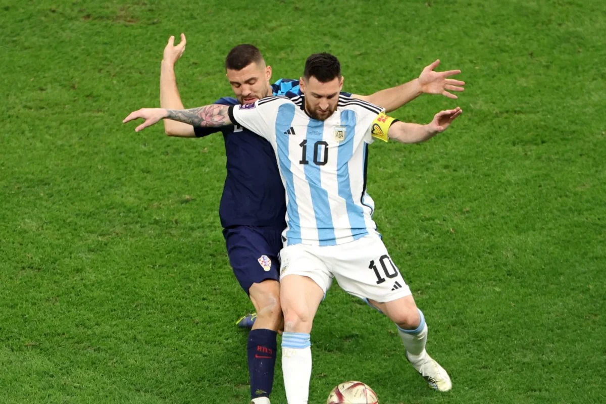 Gana Argentina 3-0 contra Croacia