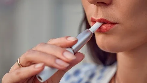 Los cigarrillos electrónicos y sus consecuencias en la salud