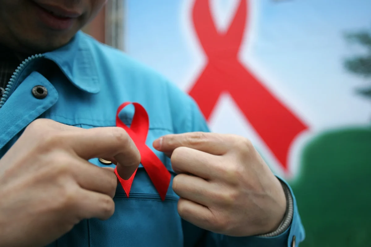 Día Mundial contra el Sida: Desafiando Estigmas y Fomentando la Comprensión