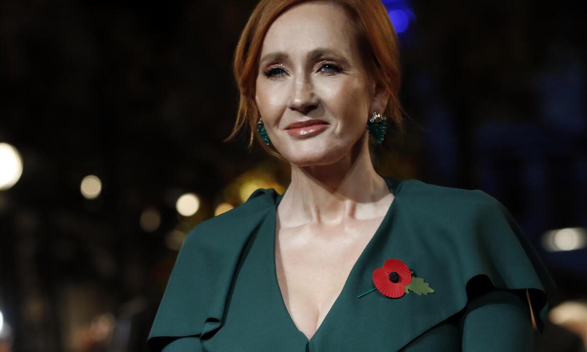 Conflictos y Leyes: La Controversia de J.K. Rowling y la Nueva Ley en Escocia